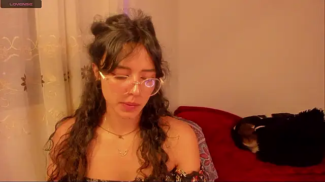 Snapshot of aluna_0310 chatting on 12.02.24 aluna 0310 online show from 12.02.24