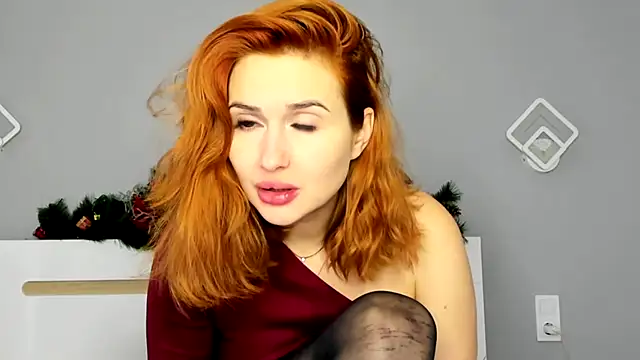 Snapshot of Red_Fairy_ chatting on 01.06.25 Red Fairy online show from 01.06.25