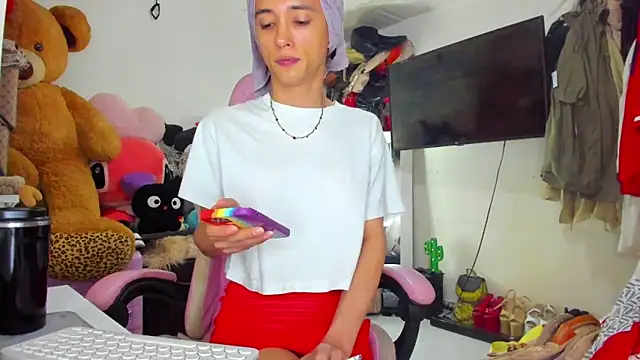 Lawrncesofiets online show from 11.12.25