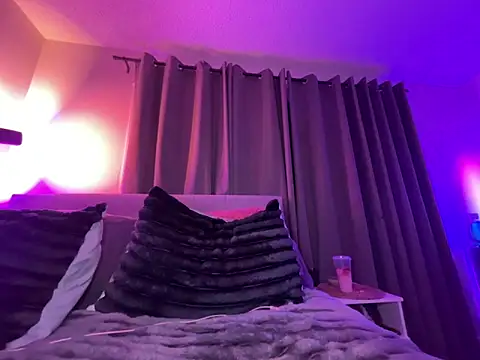 chloetease online show from 02.13.26