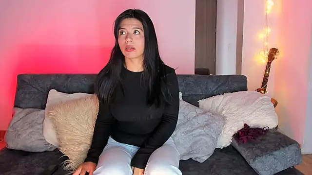 angiebutt online show from 01.15.26