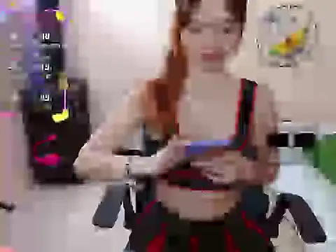 miss tinnymafe online show from 09.18.25