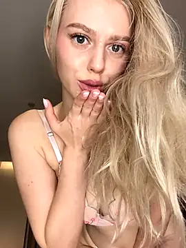 AnikaBest online show from 09.30.25