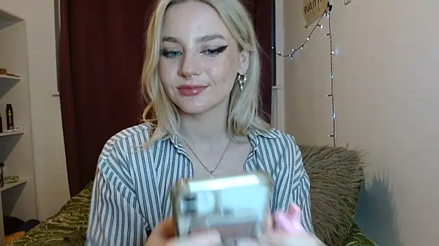 April LoveUK online show from 01.21.25