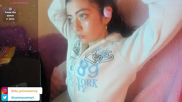 Sammysammy  online show from 04.25.26