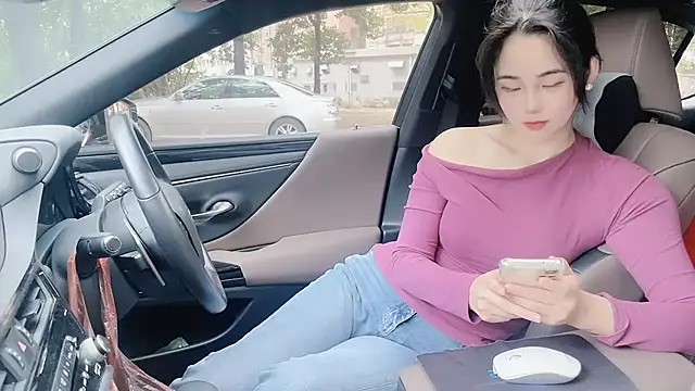 Snapshot of orla2021 chatting on 12.05.24 orla2021 online show from 12.05.24