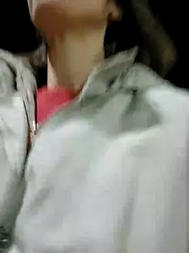 Snapshot of JoLeNe27 chatting on 03.22.26 JoLeNe27 online show from 03.22.26