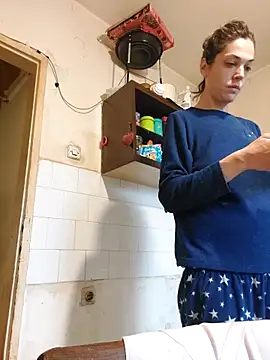 Snapshot of JoLeNe27 chatting on 04.11.26 JoLeNe27 online show from 04.11.26