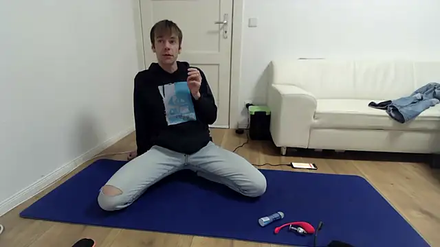 Snapshot of fit_ass_2021 chatting on 03.02.25 fit ass 2021 online show from 03.02.25