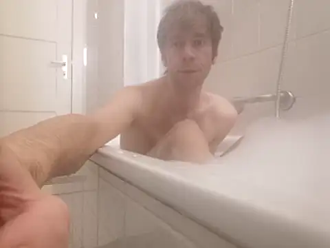 Snapshot of fit_ass_2021 chatting on 12.17.25 fit ass 2021 online show from 12.17.25