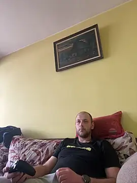 Snapshot of Flakka95 chatting on 01.04.25 Flakka95 online show from 01.04.25