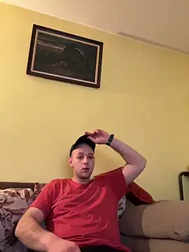 Snapshot of Flakka95 chatting on 02.08.25 Flakka95 online show from 02.08.25