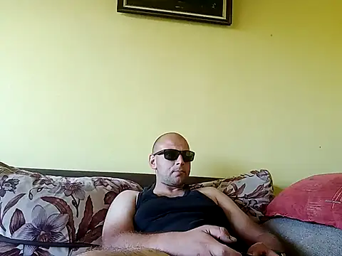 Snapshot of Flakka95 chatting on 09.15.25 Flakka95 online show from 09.15.25