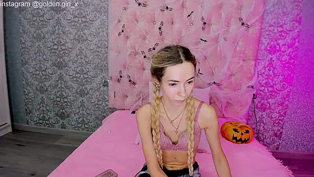 Akilla Queen online show from 11.04.25