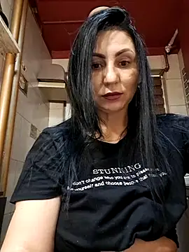Snapshot of charrlote_love chatting on 03.01.25 charrlote love online show from 03.01.25