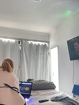 Snapshot of Patriciamoura69 chatting on 01.13.25 Patriciamoura69 online show from 01.13.25