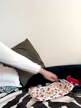 Snapshot of Patriciamoura69 chatting on 09.26.25 Patriciamoura69 online show from 09.26.25