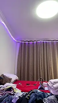 Snapshot of Patriciamoura69 chatting on 11.09.25 Patriciamoura69 online show from 11.09.25