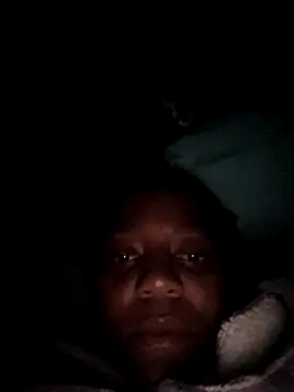 Snapshot of Galcraze chatting on 12.18.25 Galcraze online show from 12.18.25