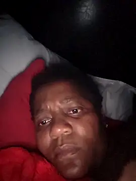 Snapshot of Galcraze chatting on 02.18.26 Galcraze online show from 02.18.26