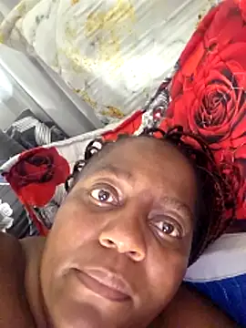 Snapshot of Galcraze chatting on 03.19.26 Galcraze online show from 03.19.26