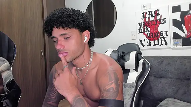 Alessandro Vanni online show from 02.26.26