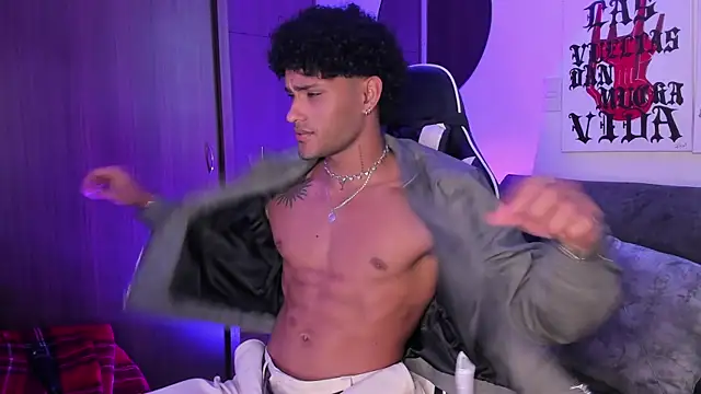 Alessandro Vanni online show from 04.13.26