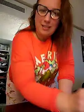 Canadian BBW online show from 12.19.24