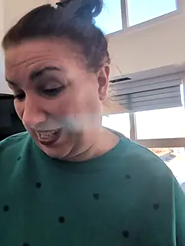 Canadian BBW online show from 02.27.25