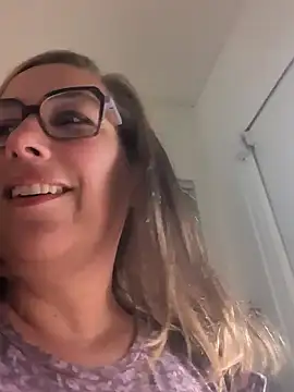 Canadian BBW online show from 09.09.25