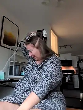 Canadian BBW online show from 11.05.25