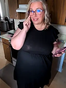 Snapshot of Canadian_BBW chatting on 07.15.26 Canadian BBW online show from 07.15.26