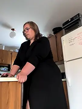 Snapshot of Canadian_BBW chatting on 07.19.26 Canadian BBW online show from 07.19.26
