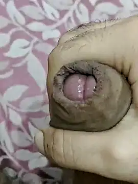 rockkyy9 online show from 10.22.25