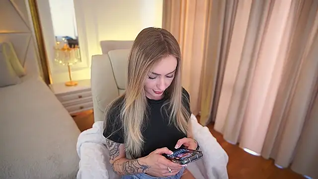 GraceCandy online show from 04.14.26