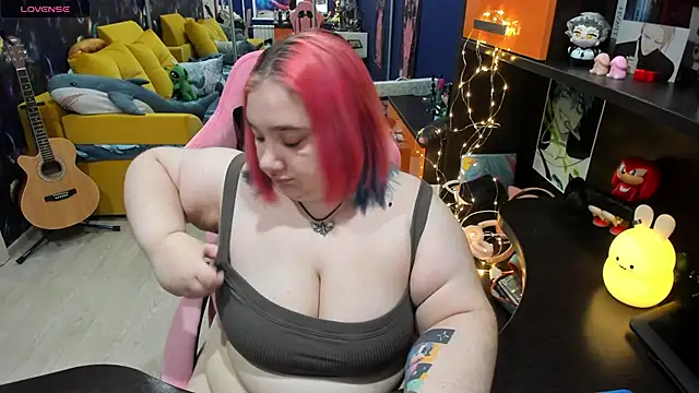 Softie Sofy online show from 02.07.25