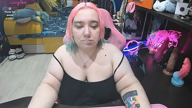 Softie Sofy online show from 03.12.26