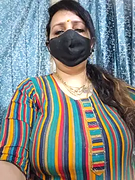 cute-tanvi online show from 03.21.25