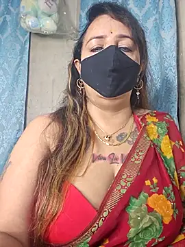 cute-tanvi online show from 11.18.25