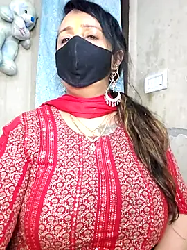 Snapshot of cute-tanvi chatting on 02.16.26 cute-tanvi online show from 02.16.26