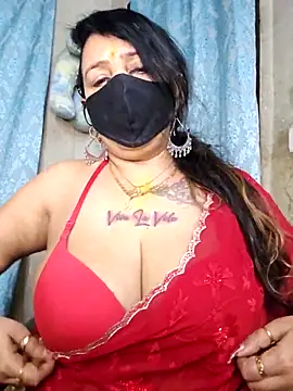 Snapshot of cute-tanvi chatting on 02.28.26 cute-tanvi online show from 02.28.26