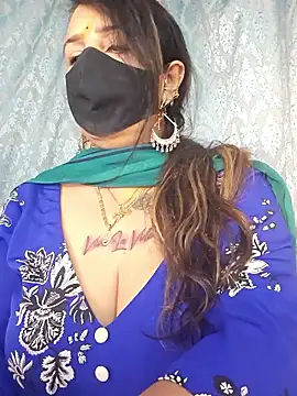 Snapshot of cute-tanvi chatting on 03.06.26 cute-tanvi online show from 03.06.26