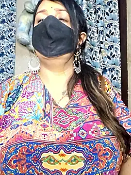 Snapshot of cute-tanvi chatting on 03.31.26 cute-tanvi online show from 03.31.26