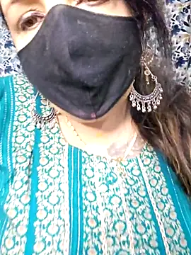 Snapshot of cute-tanvi chatting on 04.07.26 cute-tanvi online show from 04.07.26