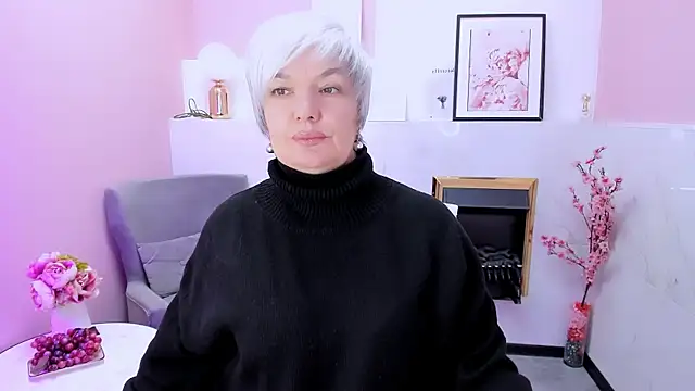 Snapshot of CarmenSoft chatting on 03.08.26 CarmenSoft online show from 03.08.26