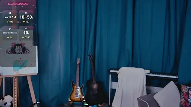 MadnessAlison online show from 11.05.25