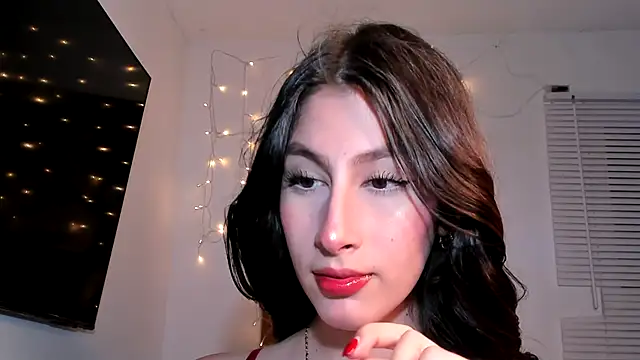 valeria gonzales  online show from 12.22.24