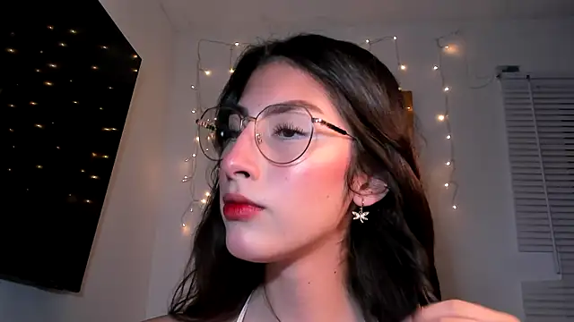 valeria gonzales  online show from 01.11.25