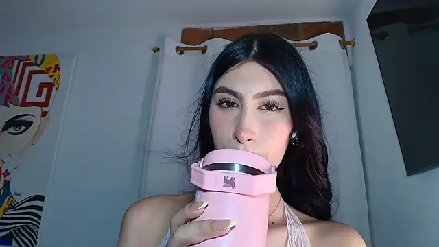 Snapshot of valeria_gonzales_ chatting on 06.10.26 valeria gonzales online show from 06.10.26