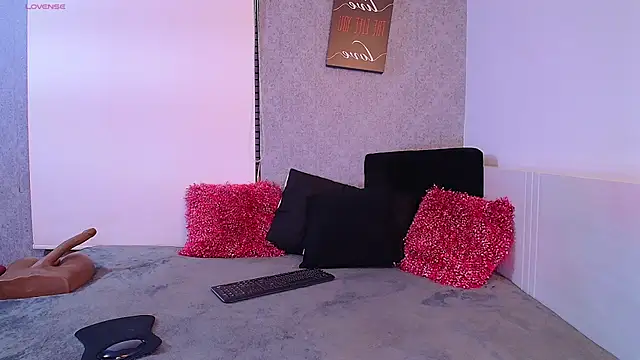 Snapshot of Daia_Ashanti chatting on 02.05.25 Daia Ashanti online show from 02.05.25